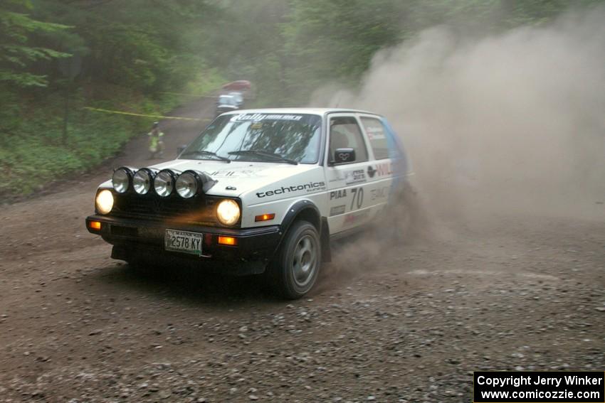 Chris Duplessis / Martin Headland VW GTI at a hairpin on SS6.