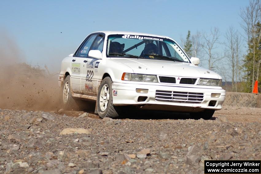 Larry Parker / Mandi Gentry Mitsubishi Galant VR4 on SS1.