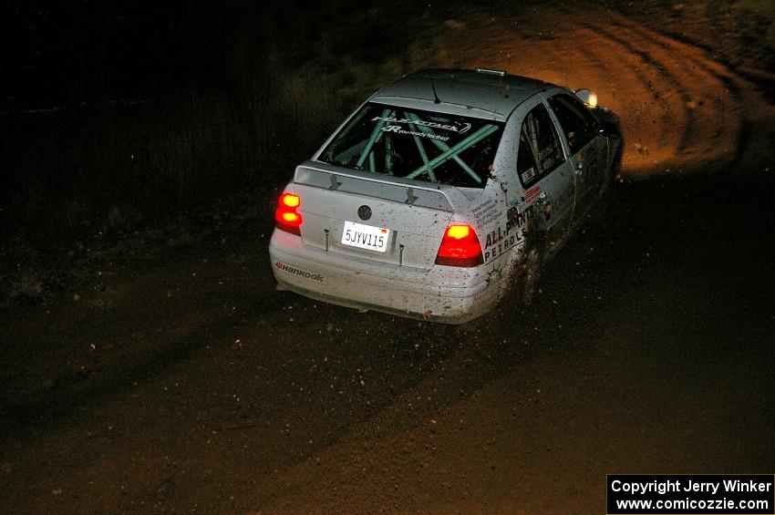 Lars Wolfe / Kent Gardam VW Jetta Turbo through the final corner of Echo Lake 1, SS4.