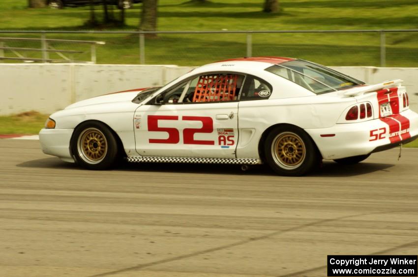 Paul Meier's American Sedan Ford Mustang