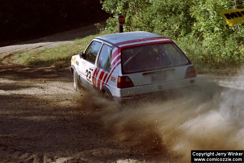 Dave White / Cindy Krolikowski VW GTI at the spectator point on SS10 (Kabekona).