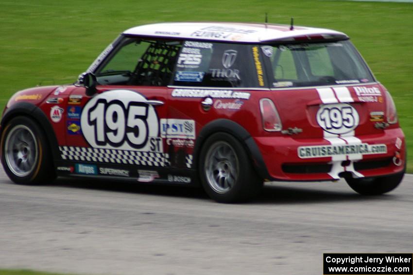 Dicky Riegel / Ken Schrader Mini Cooper S