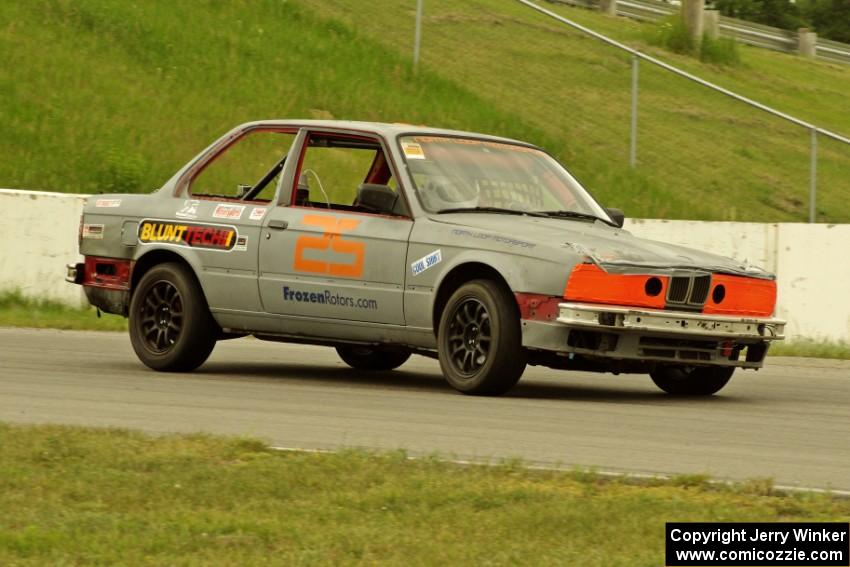 North Loop Motorsports 2 BMW 325