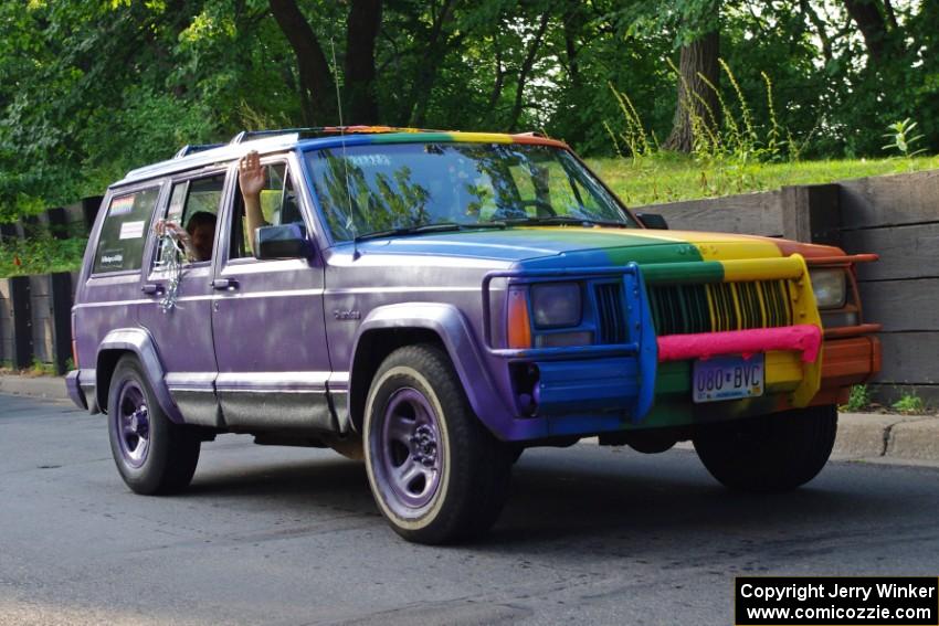 ArtCar 23 - Jeep Cherokee