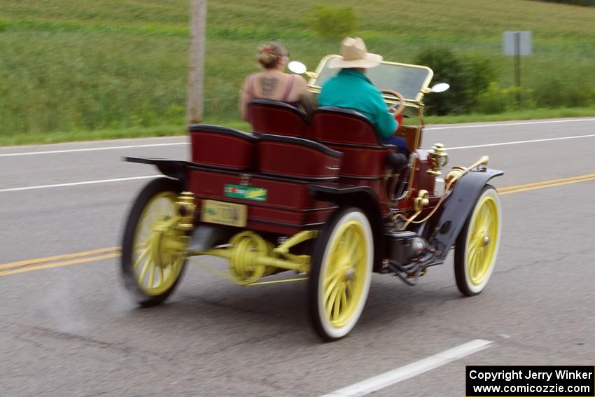 Gene Grengs' 1910 Stanley Steamer