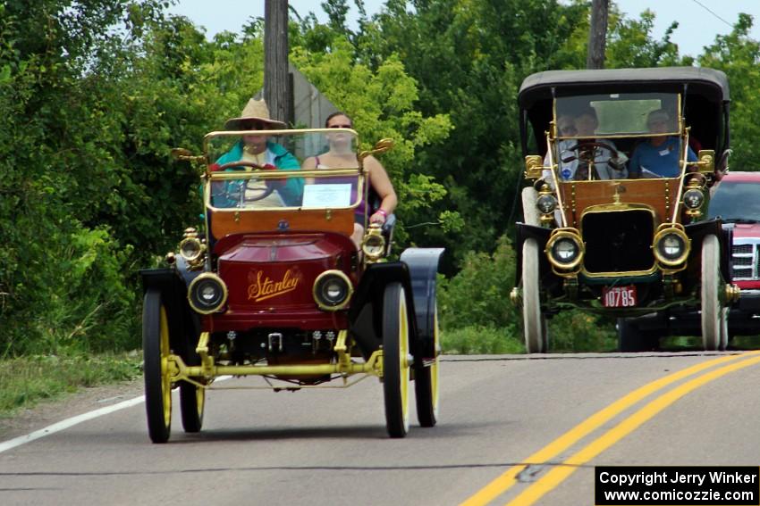 Gene Grengs' 1910 Stanley Steamer and Conrad Fletcher's 1907 Stevens Duryea