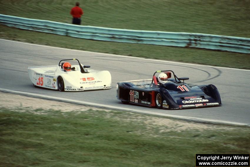 Tom Harrer's Swift DB-5 ahead of Alan Andrea's Lola T-91/90