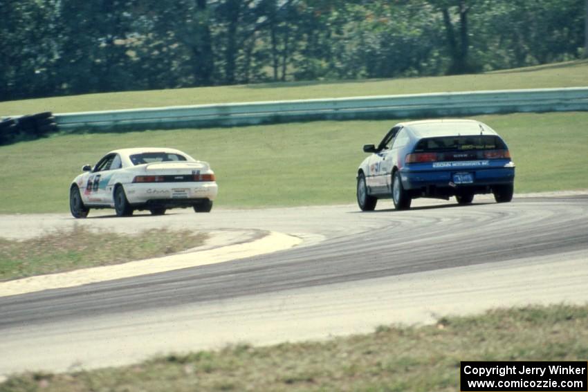 Peter Argetsinger's Toyota MR-2 Turbo and Dan Hillenbrand / Bill Artzberger Honda CRX Si