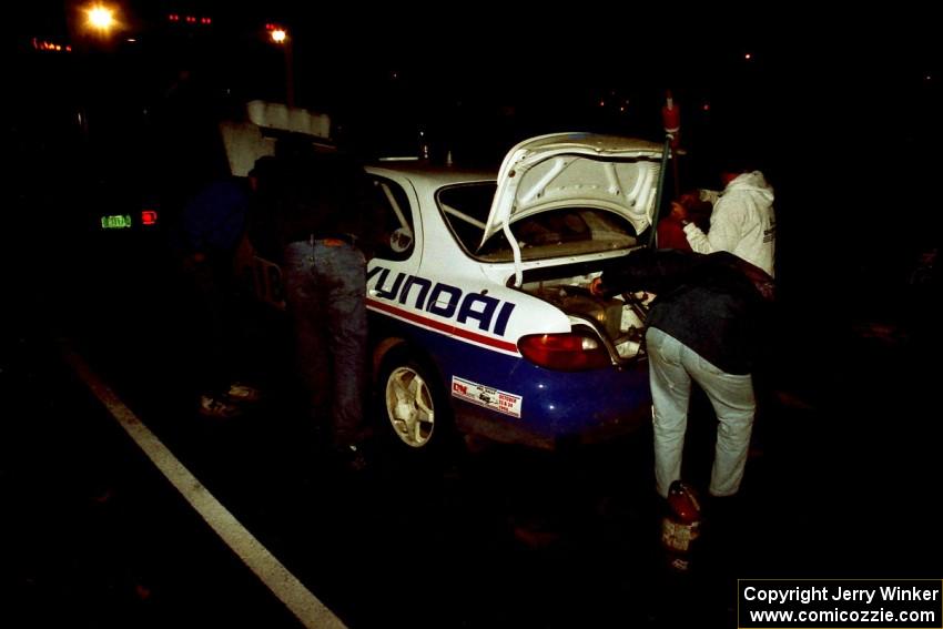 Noel Lawler / Charles Bradley Hyundai Elantra at the final Kenton service.