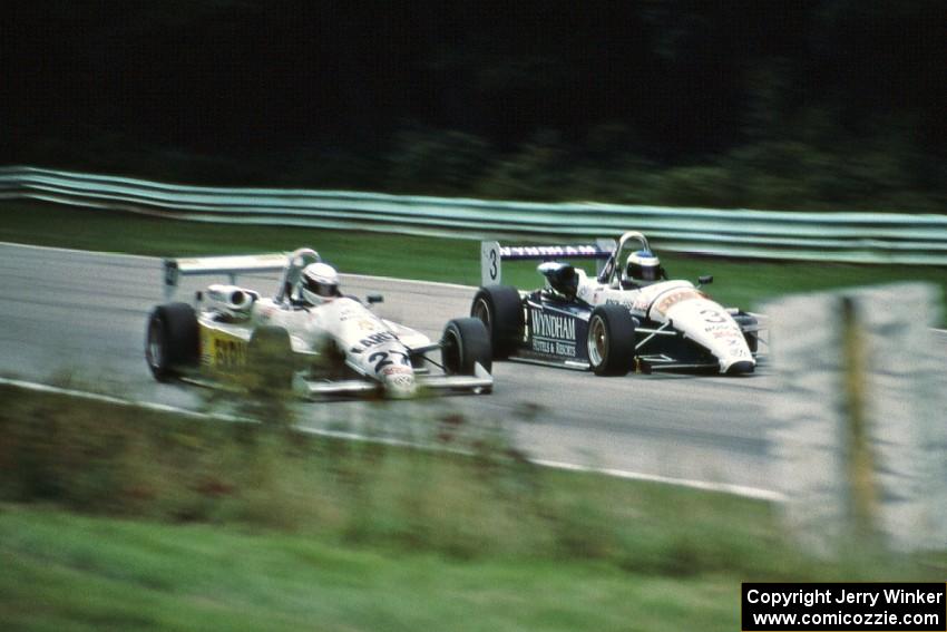 Stuart Crow's Ralt RT-5 makes the pass on Chris Smith's Ralt RT-5 into turn 5