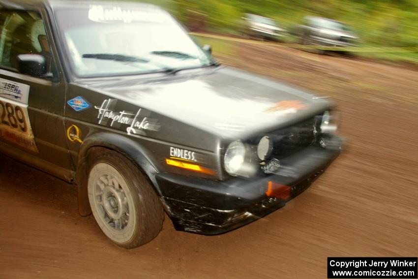 Gary Wiggin / Kim DeMotte come into the flying finish of Beacon Hill, SS2, in their VW GTI.