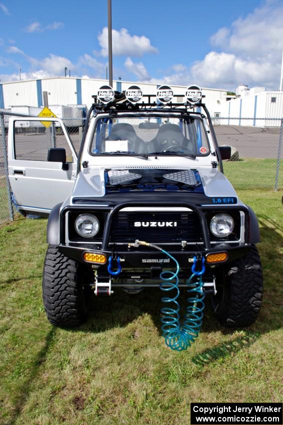 Suzuki Samurai