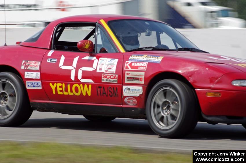 Greg Youngdahl's Spec Miata Mazda Miata