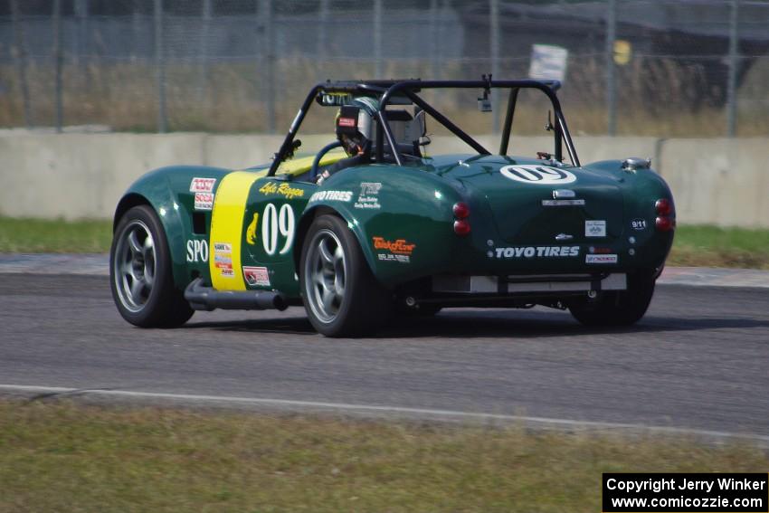 Lyle Riggen's GT-1 Factory Five Cobra