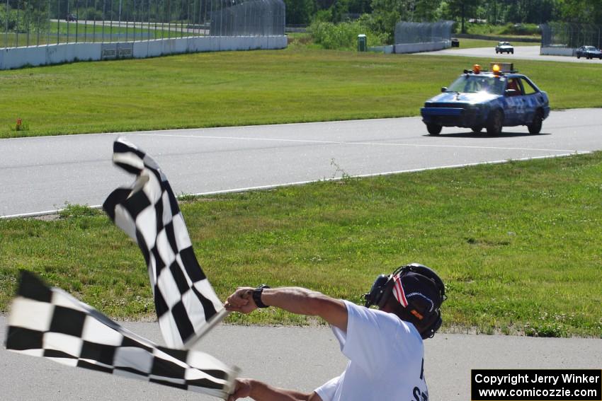 Cockroach Racing Ford Escort takes the checkered.