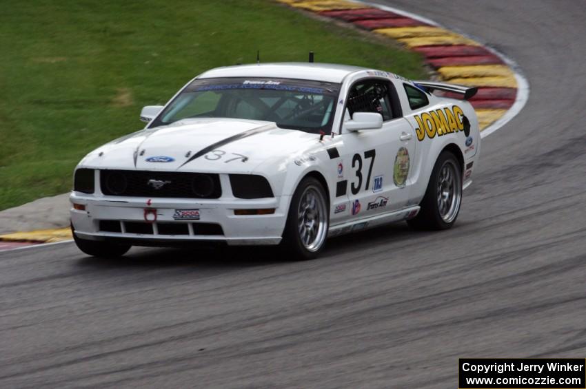 Rich Jones's Ford Mustang