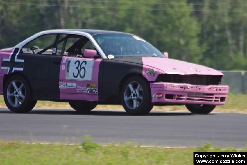 Ambitious But Rubbish Racing BMW 325