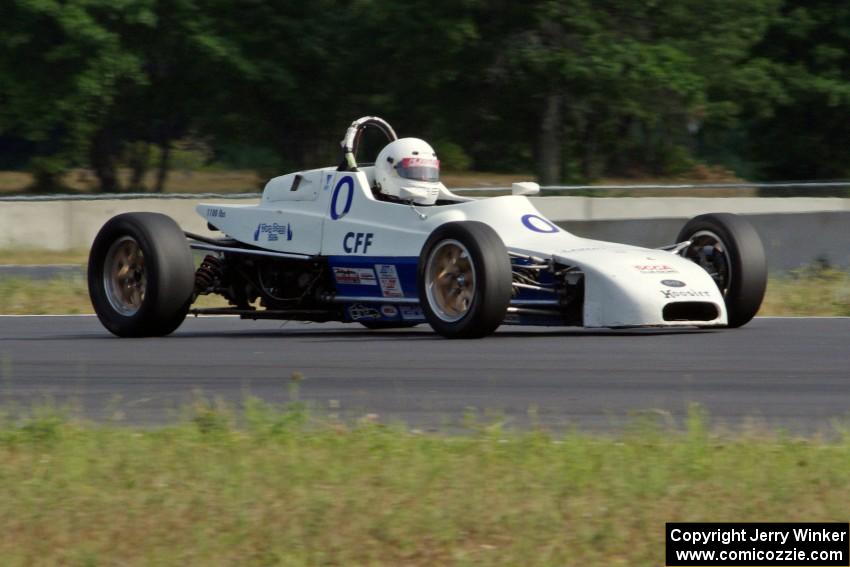 Alan Murray's Crossle 45F Formula Ford