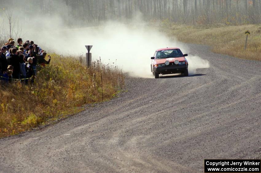 Paul Donlin / Billy Mann in their Ford Escort on SS1 (Green Acres I)