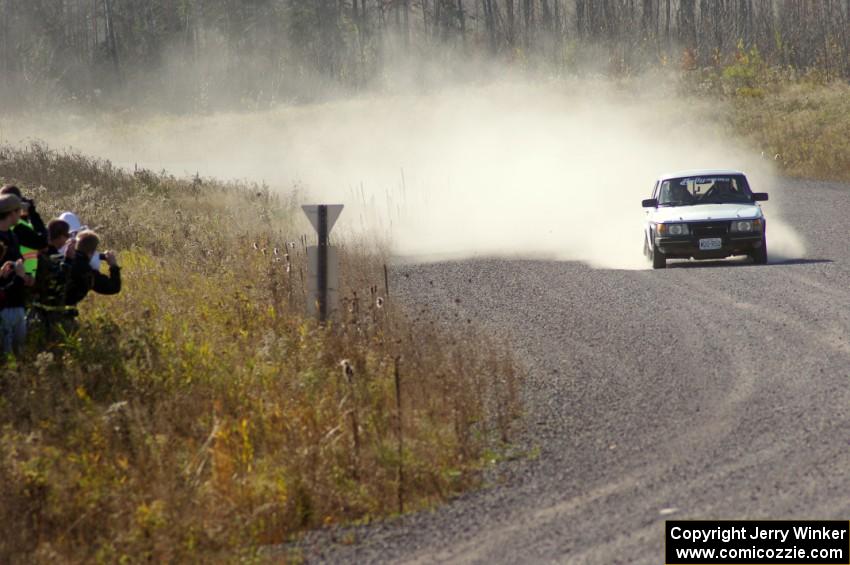 Curt Faigle / Rob Wright in their SAAB 900 Turbo on SS1 (Green Acres I)