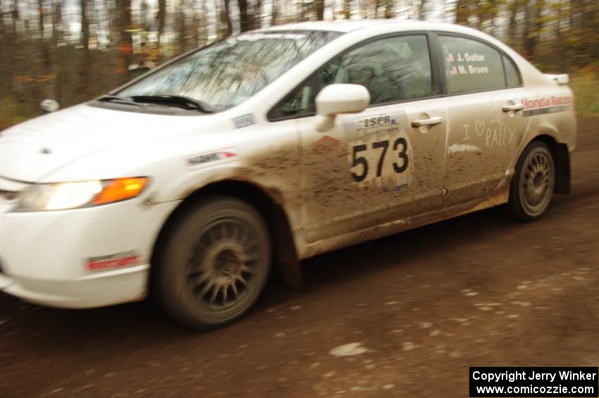 Jordan Guitar / Maria Bruen in their Honda Civic Si on SS16 (Arvon Tower 2)