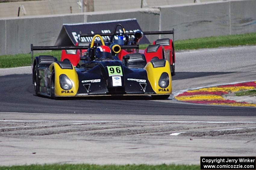 Daniel Mancini's and Ryan Booth's Panoz Élan DP-02s