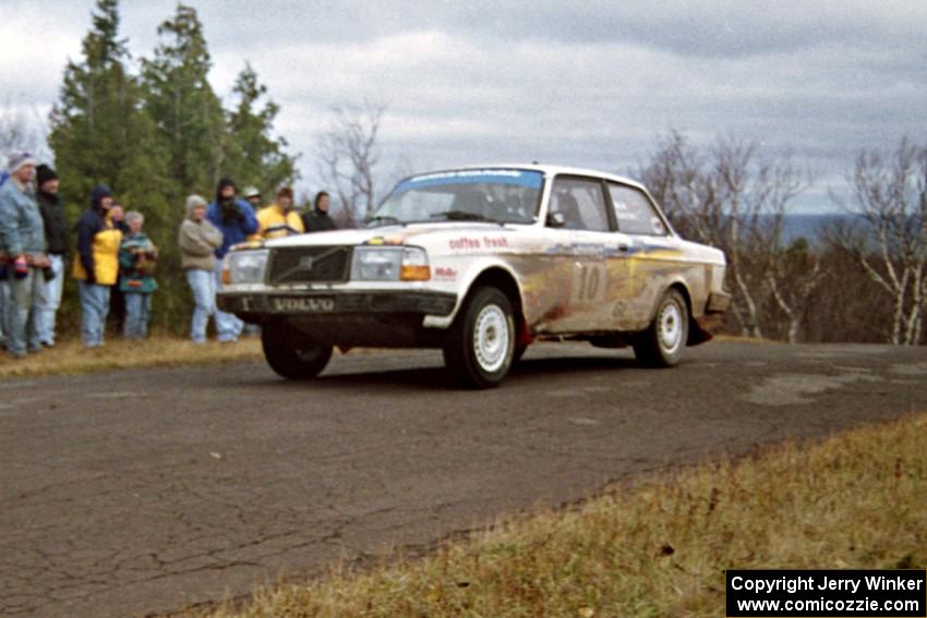 Bill Malik / Christian Edstrom Volvo 240 at the final yump on SS14, Brockway Mountain I.