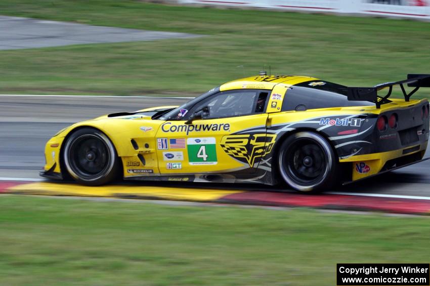 Tommy Milner / Oliver Gavin Chevy Corvette C6.R