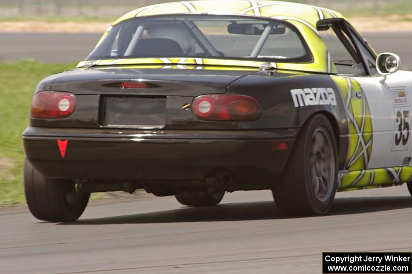 Dan Corgard's Spec Miata Mazda Miata