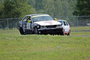 Ambitious But Rubbish Racing BMW 325 and Team Kaput VW Golf