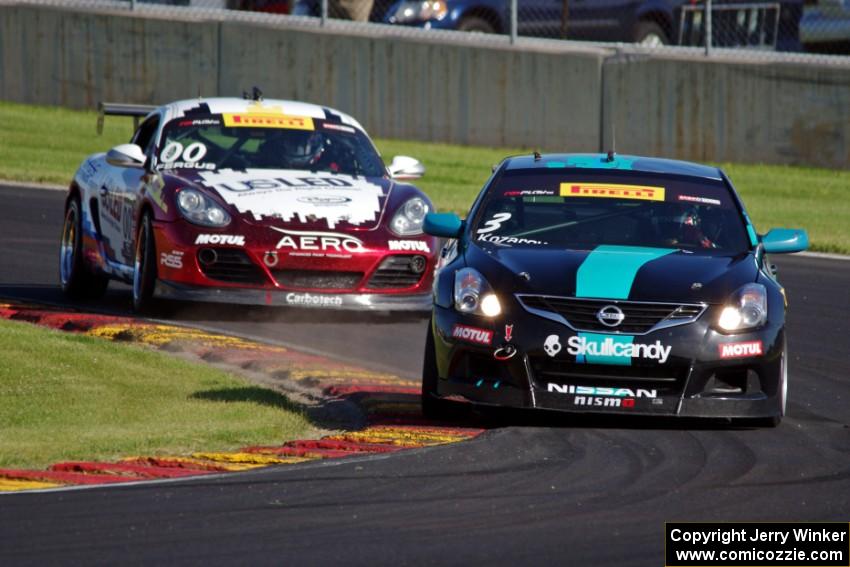 Vesko Kozarov's Nissan Altima and Corey Fergus' Porsche Cayman