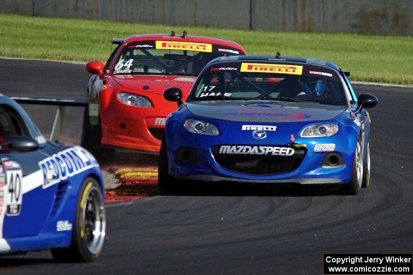 Randy Hale's Mazda MX-5 and Austin Snader's Mazda MX-5