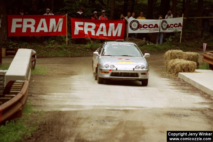 Bryan Hourt / Drew Ritchie Acura Integra GS-R comes through the spectator area at Phasa, SS4.