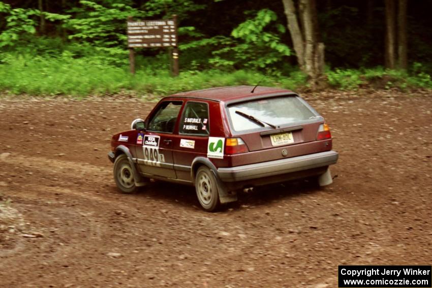 Scott Naturale / Don DeRose VW GTI at the first hairpin on Colton Stock, SS5.