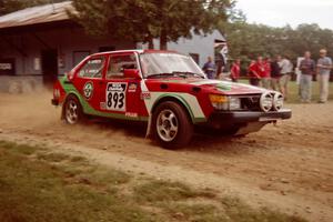 Carlos Arrieta, Jr. / Belen Arrieta SAAB 900 Turbo at the finish of SS1, Mexico Rec.