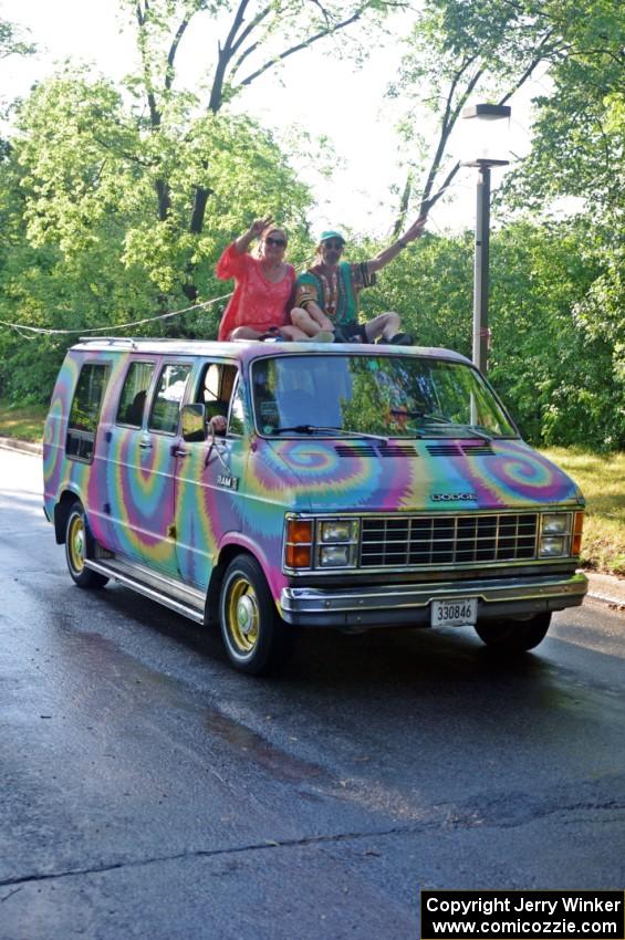 ArtCar 15 - Dodge Ram Van