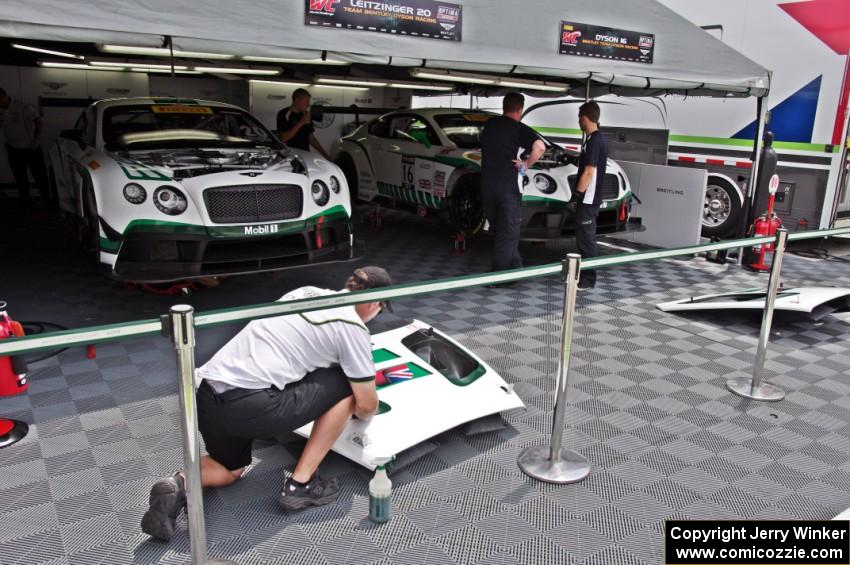 Butch Leitzinger and Chris Dyson's Bentley Continental GT3s