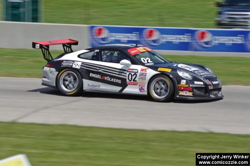 Sloan Urry's Porsche 911 GT3 Cup