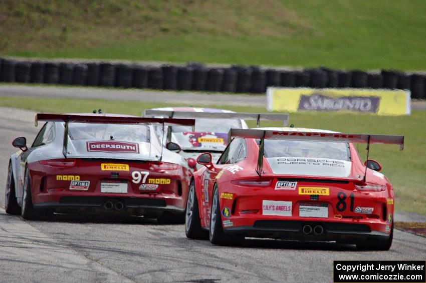 Lorenzo Trefethen's, Mitch Landry's and Victor Gomez's Porsche 911 GT3 Cup cars battle.