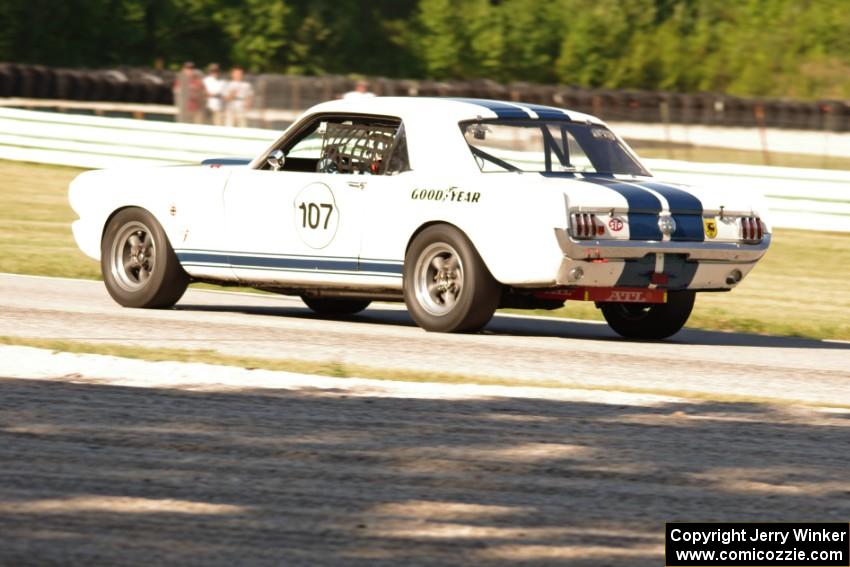 Dean DeSantis' Ford Mustang