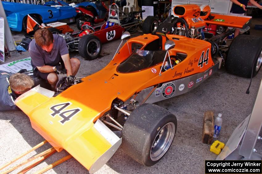 Jeffrey Green's Lola T-300