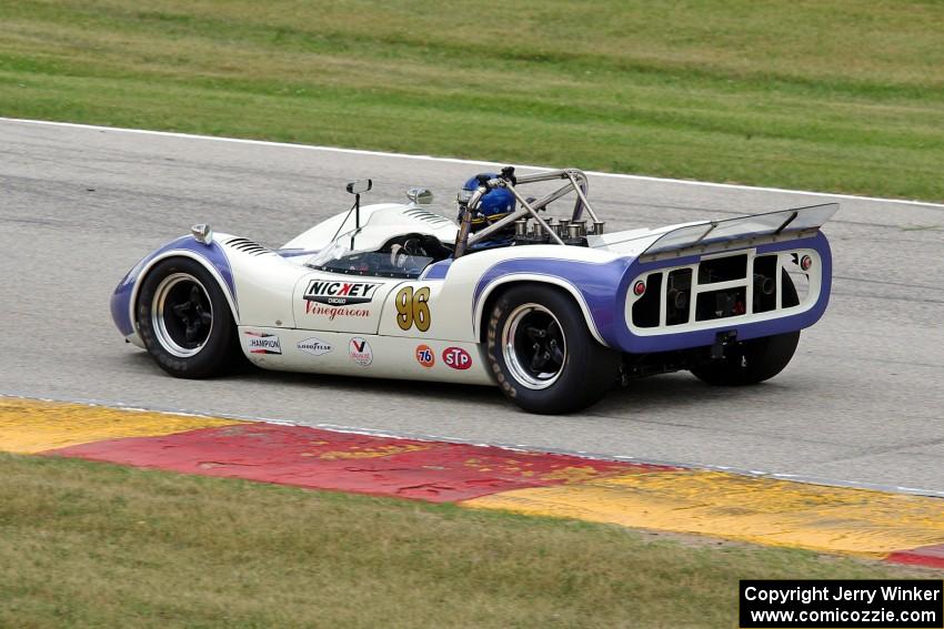 Andrew Beaumont's McLaren M1B