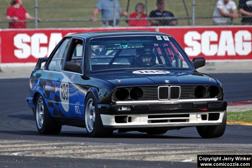 Sean Riley / Mark Riley BMW 325is