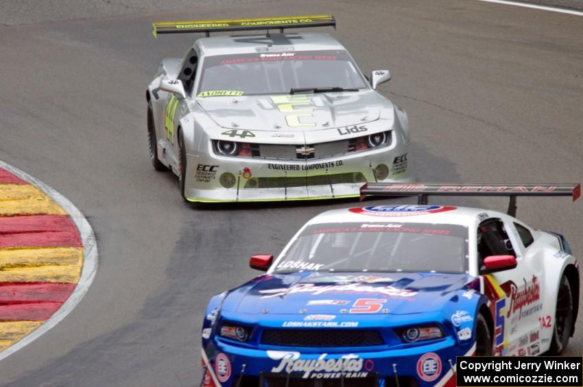 Lawrence Loshak's Ford Mustang and Adam Andretti's Chevy Camaro