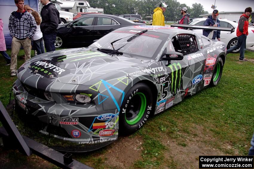 Vaughn Gittin, Jr.'s Ford Mustang