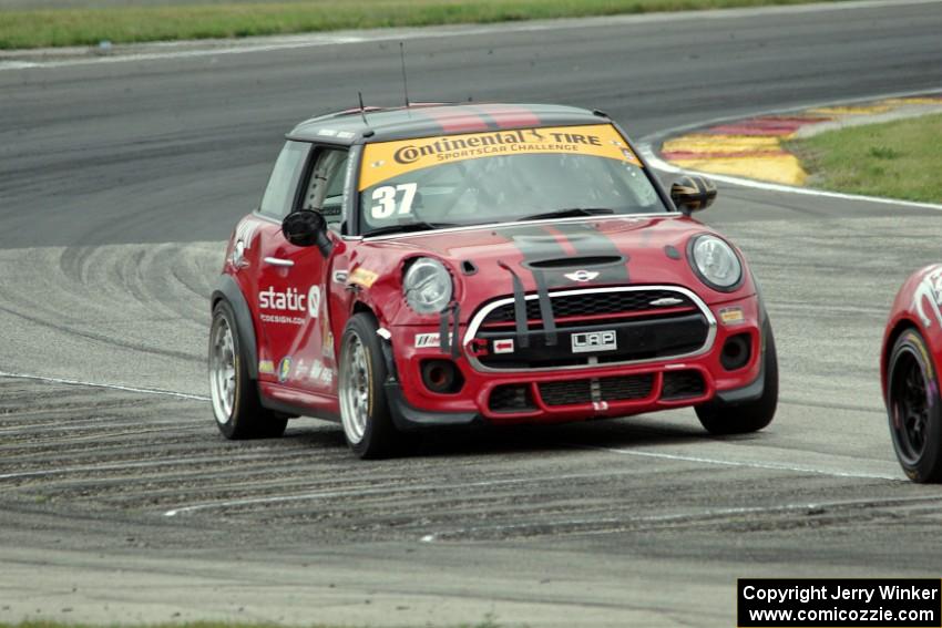 Zack Meyer / Stephen Simpson MINI Cooper JCW