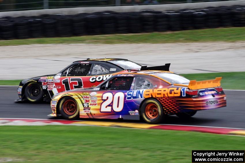 Kenny Habul's Toyota Camry and Tim Cowen's Ford Mustang