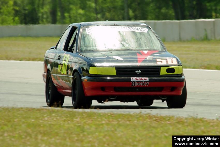 Brett Westcott's PTE Nissan Sentra SE-R