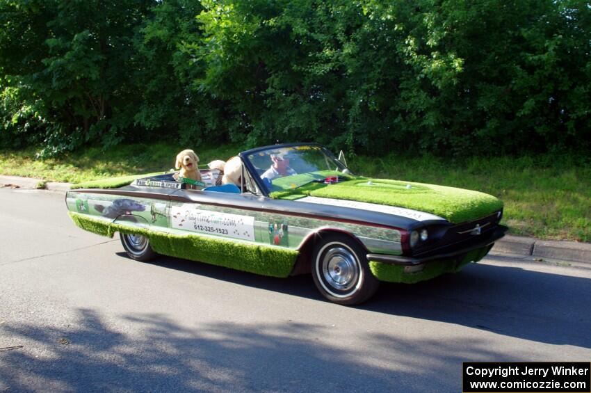 ArtCar 6 - Ford Thunderbird Convertible