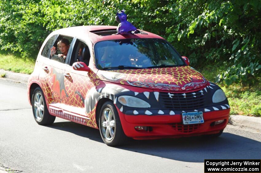 ArtCar 11- PT Cruiser